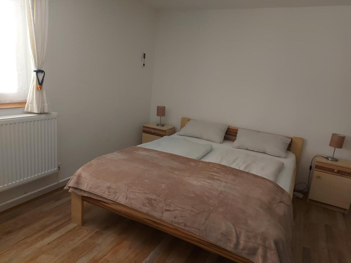 Potyka Apartman Tiszafüred Εξωτερικό φωτογραφία