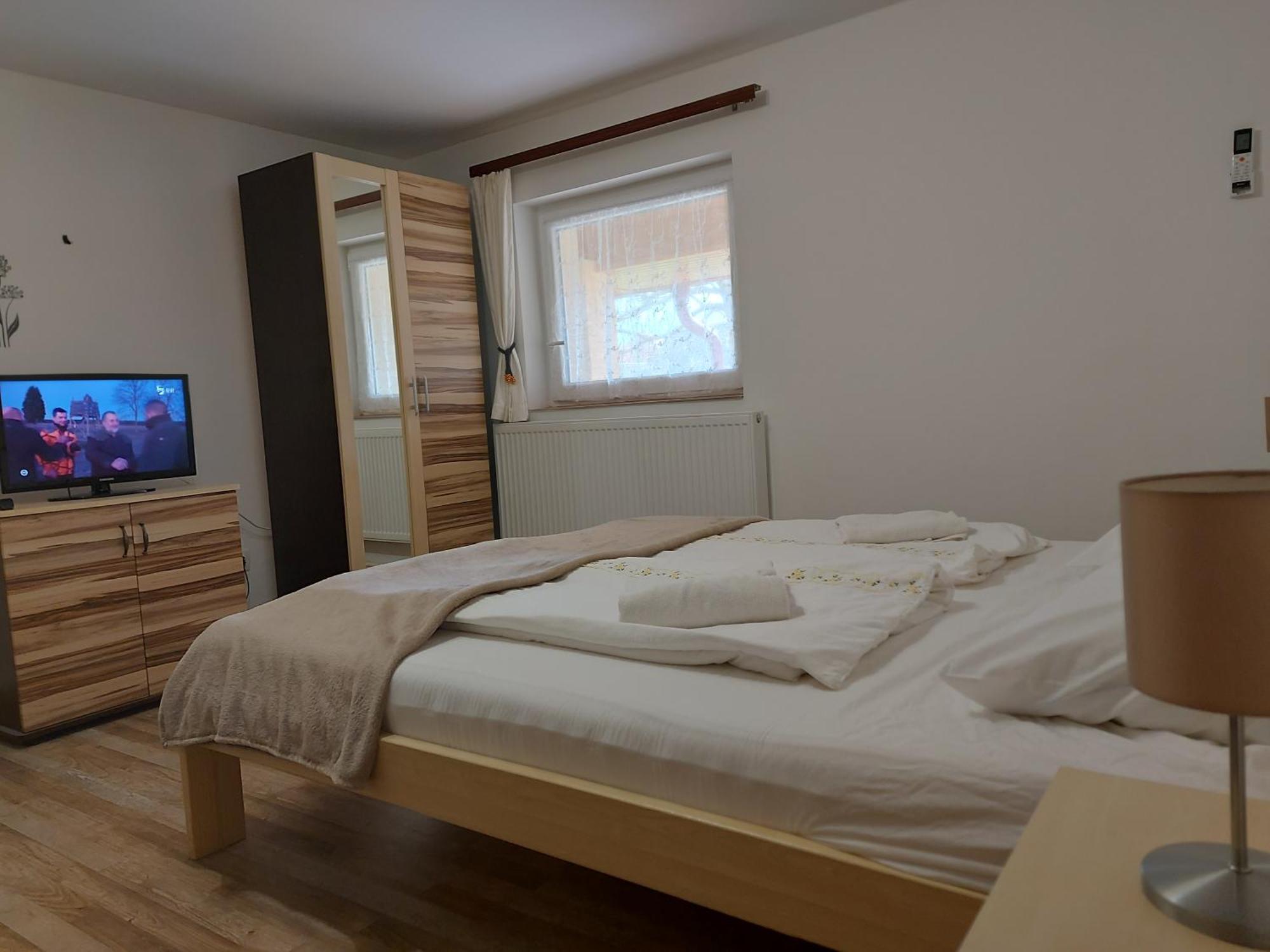 Potyka Apartman Tiszafüred Εξωτερικό φωτογραφία